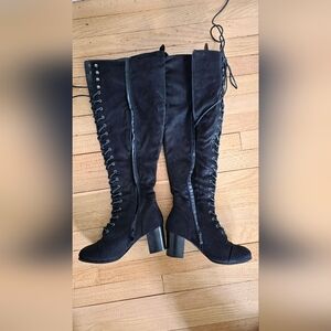 Black Knee-High Lace-Up Boots